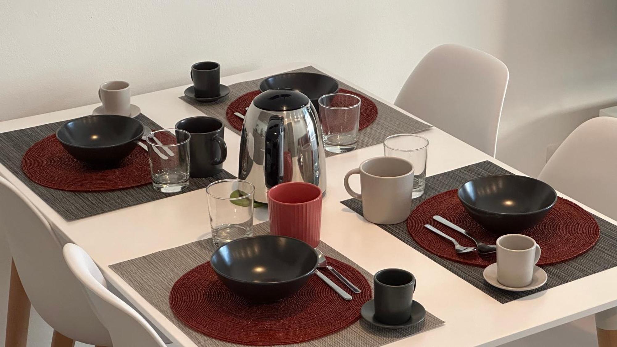 Caseospitali - Casa Navigli Watt, Vicino Al Naviglio, Originale E Luminoso Bilocale Per 4 Con Tutti I Comfort Appartamento *